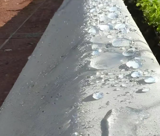 红毛镇硅烷浸渍涂料在混凝土保护中的应用